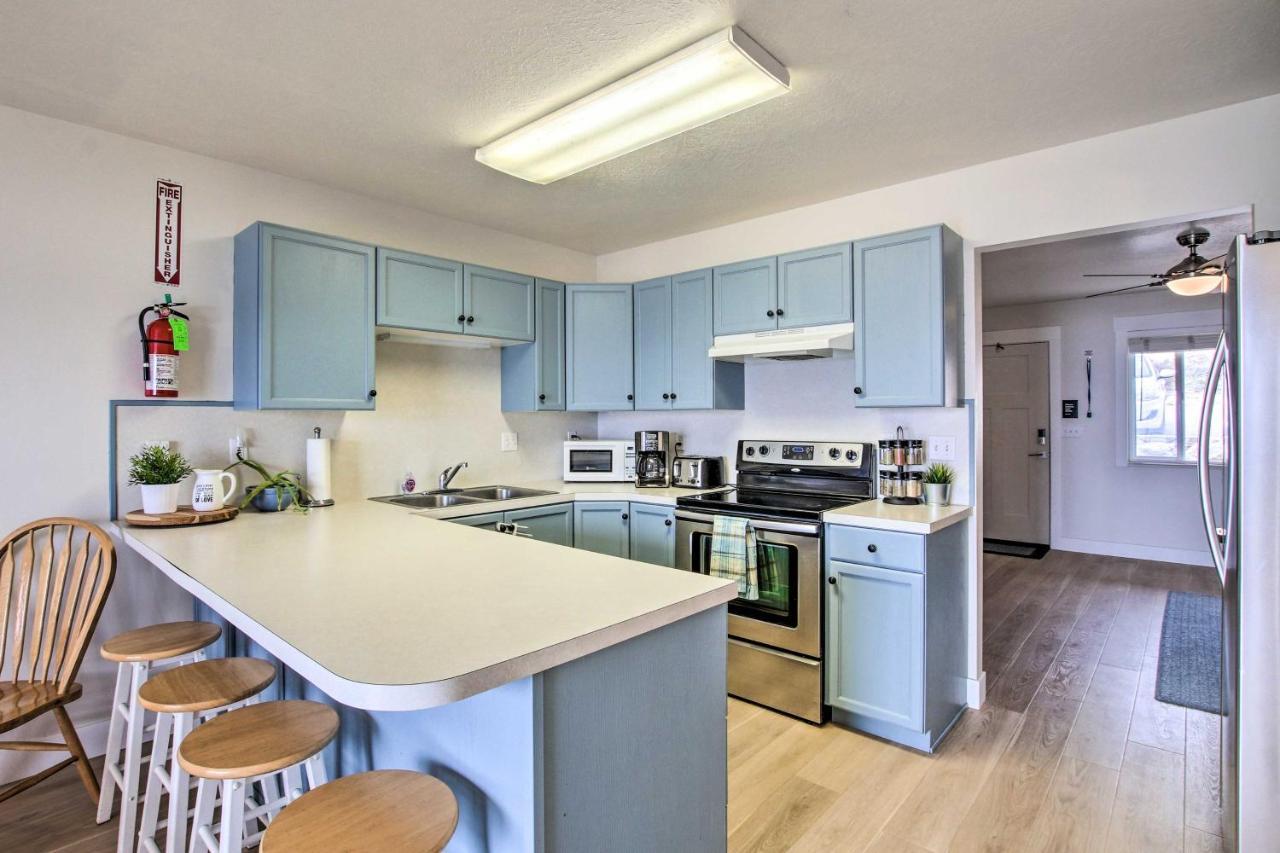 Spacious Garden City Townhome With Lake Views! Exteriér fotografie